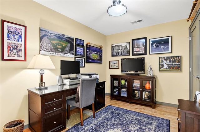3325 Piedmont NE Road 2005, Atlanta, GA 30305