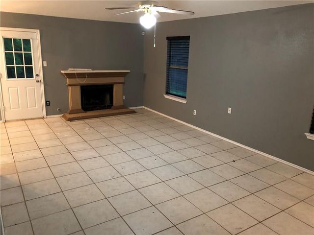 2908 Feathercrest DR, Austin, TX 78728