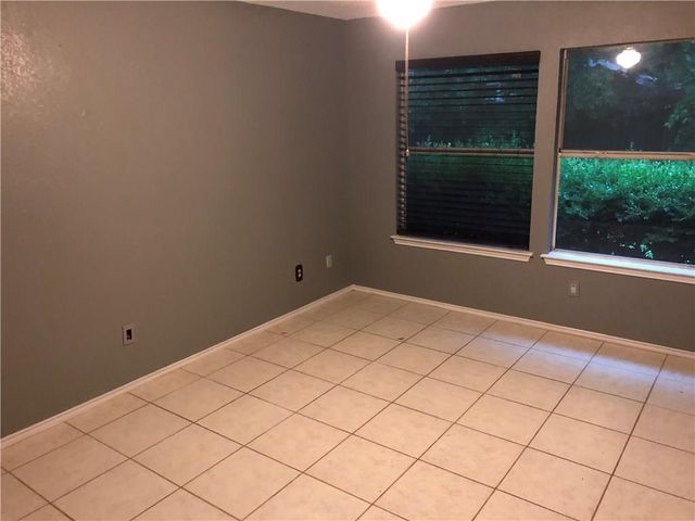 2908 Feathercrest DR, Austin, TX 78728