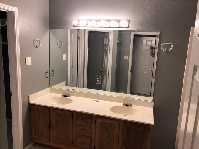 2908 Feathercrest DR, Austin, TX 78728