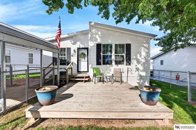 3982 S 151 Plaza, Omaha, NE 68144