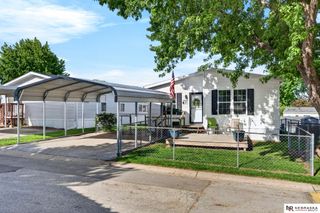 3982 S 151 Plaza, Omaha, NE 68144