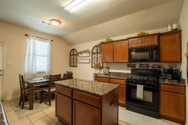 10204 Jewel Court, Conroe, TX 77385