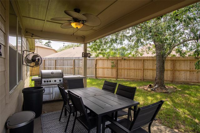 10204 Jewel Court, Conroe, TX 77385