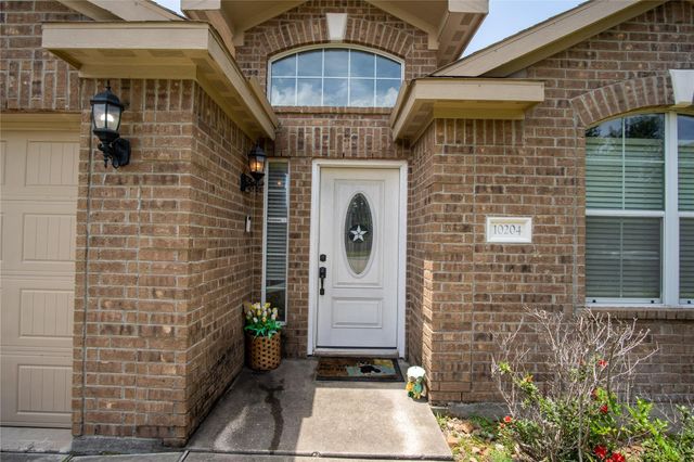 10204 Jewel Court, Conroe, TX 77385
