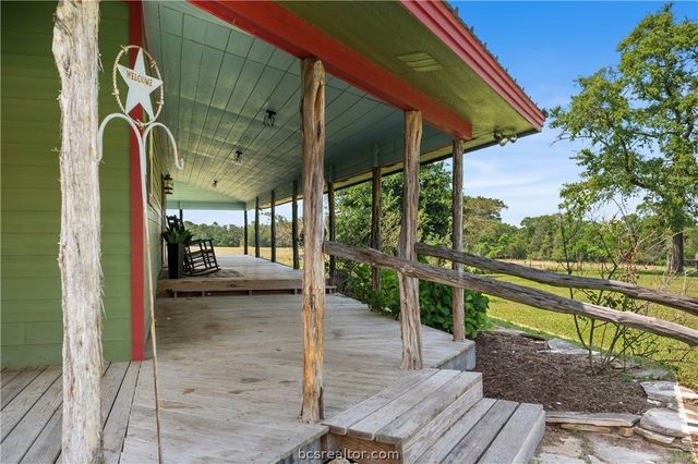 7781 County Road 227, Bedias, TX 77831
