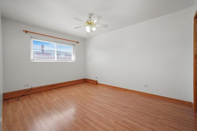 4211 W 95th Street 2D, Oak Lawn, IL 60453