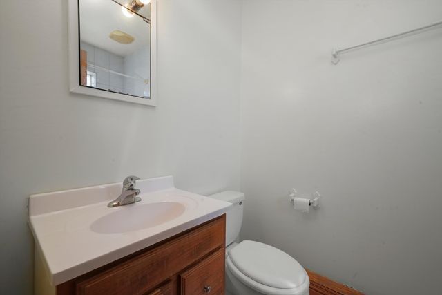 4211 W 95th Street 2D, Oak Lawn, IL 60453