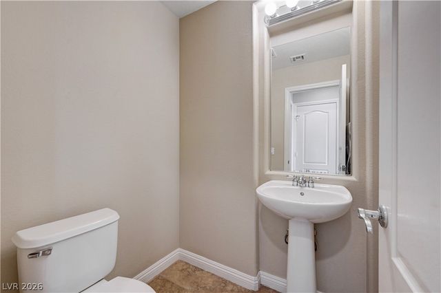 8232 Chimney Bluffs Street, North Las Vegas, NV 89085