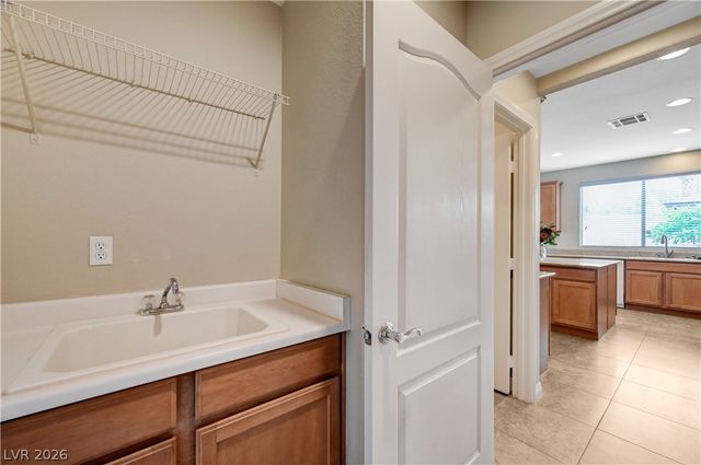 8232 Chimney Bluffs Street, North Las Vegas, NV 89085