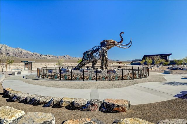 8232 Chimney Bluffs Street, North Las Vegas, NV 89085