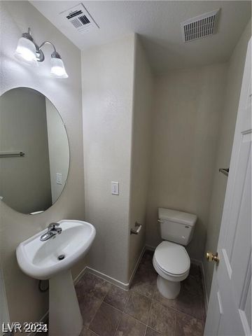 4202 Mango Tree Court, Las Vegas, NV 89115