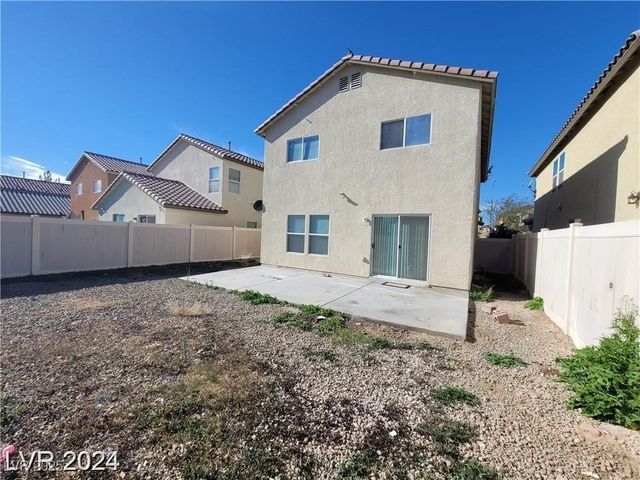 4202 Mango Tree Court, Las Vegas, NV 89115