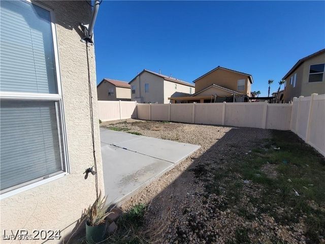4202 Mango Tree Court, Las Vegas, NV 89115