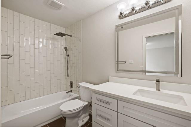 17415 Oakington Court, Dallas, TX 75252