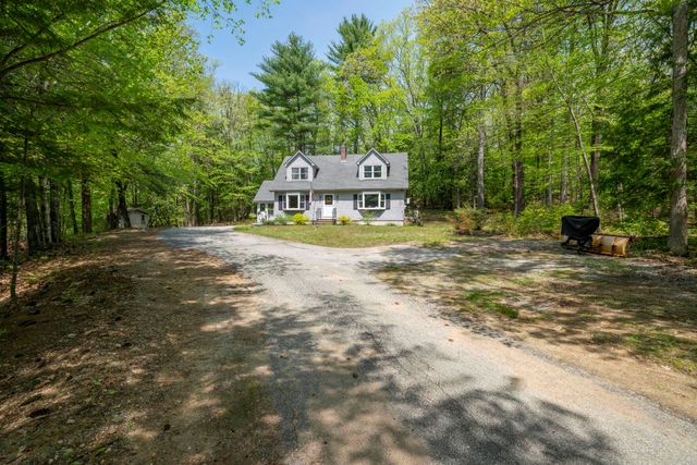 48 Queen Street, Boscawen, NH 03303