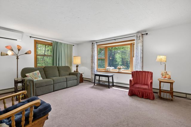 48 Queen Street, Boscawen, NH 03303
