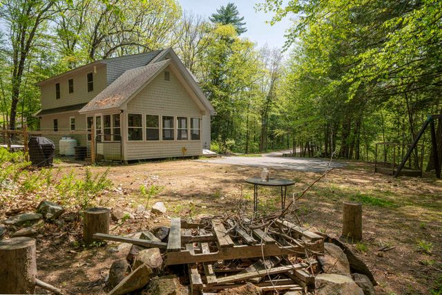 48 Queen Street, Boscawen, NH 03303