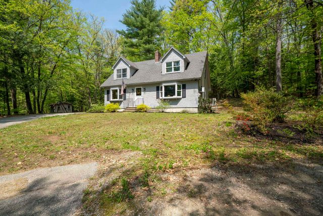 48 Queen Street, Boscawen, NH 03303