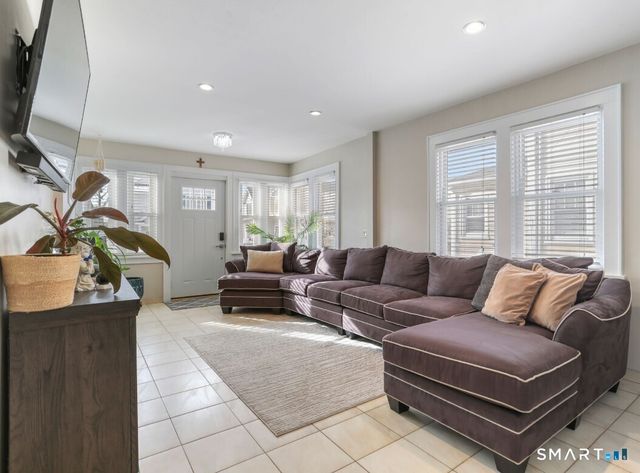 74 Palmer Avenue, Stamford, CT 06902