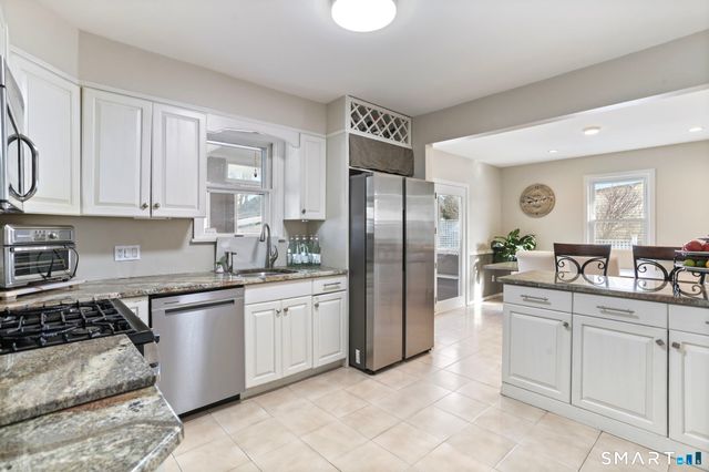 74 Palmer Avenue, Stamford, CT 06902