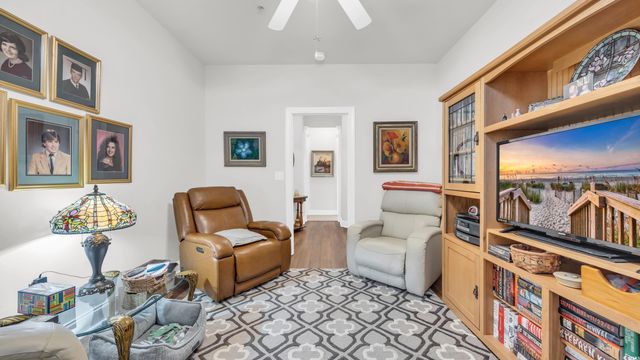 730 Pickering Dr Unit 301, Murrells Inlet, SC 29576