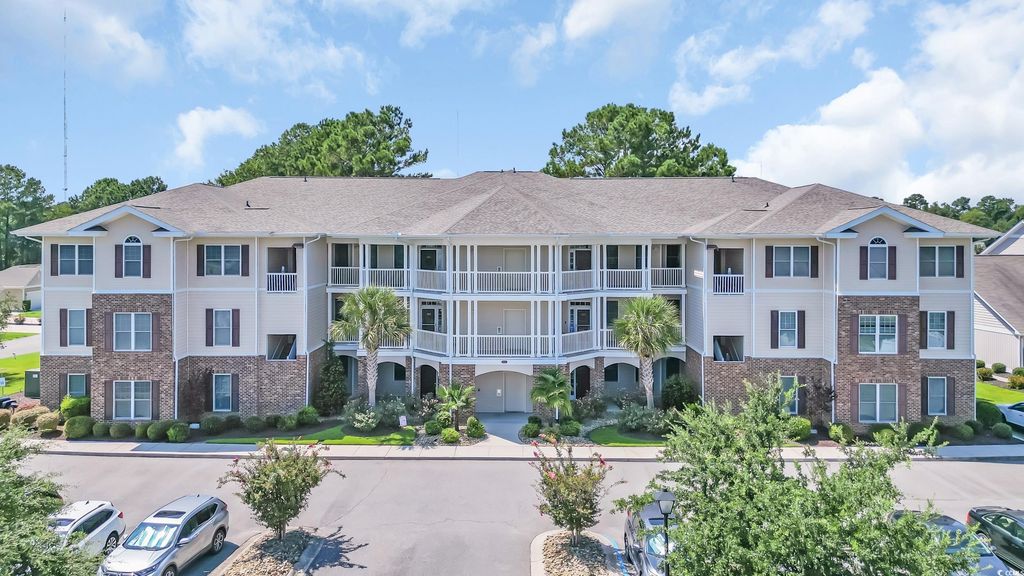 730 Pickering Dr Unit 301, Murrells Inlet, SC 29576