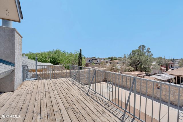 12176 JOSE CISNEROS Drive, El Paso, TX 79936