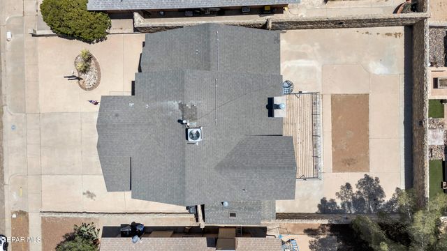 12176 JOSE CISNEROS Drive, El Paso, TX 79936