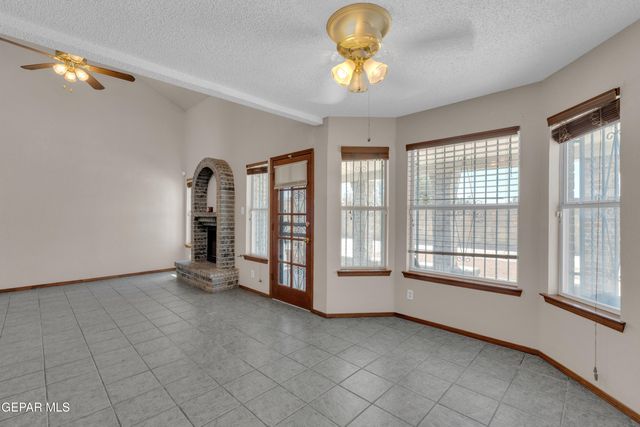 12176 JOSE CISNEROS Drive, El Paso, TX 79936
