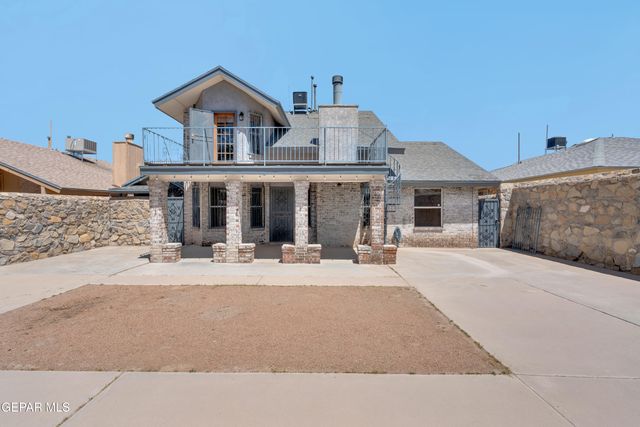 12176 JOSE CISNEROS Drive, El Paso, TX 79936