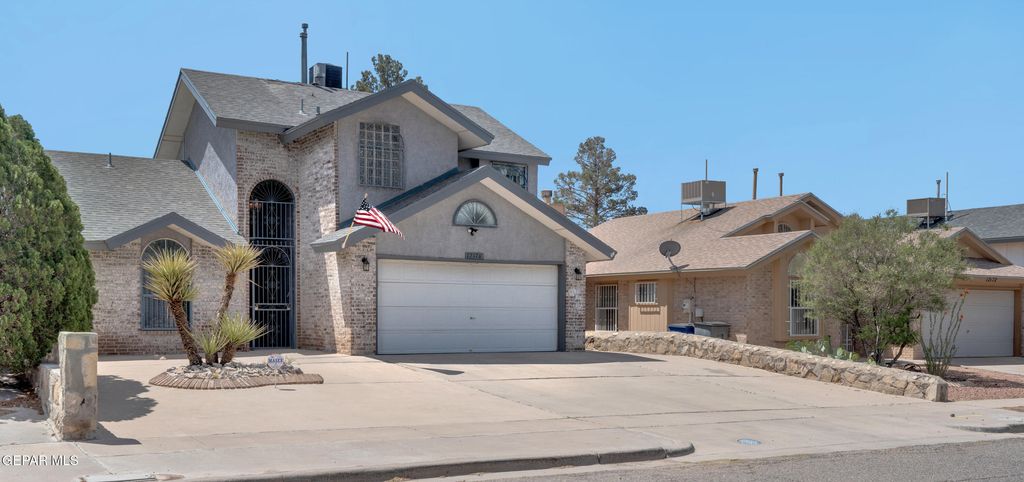 12176 JOSE CISNEROS Drive, El Paso, TX 79936
