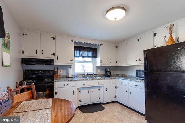 222 MONUMENT ORVISTON RD, Beech Creek, PA 16822