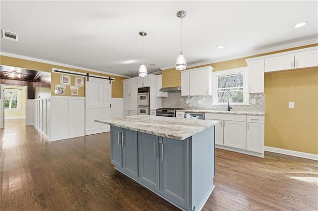 1532 Alverado Way, Decatur, GA 30032