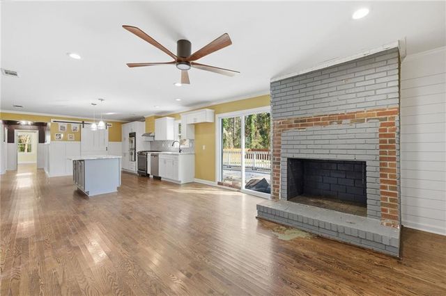 1532 Alverado Way, Decatur, GA 30032