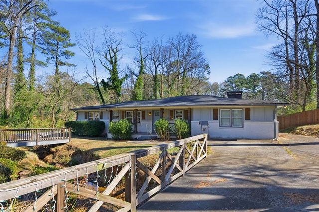 1532 Alverado Way, Decatur, GA 30032