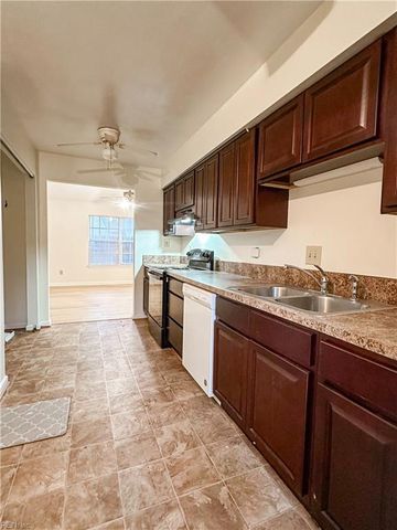 4605 Little John DR, Norfolk, VA 23513