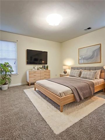 4605 Little John DR, Norfolk, VA 23513