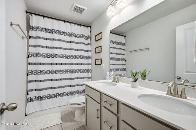 1160 Calabash Station Boulevard NW, Calabash, NC 28467