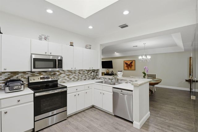9857 Summerbrook Terrace B, Boynton Beach, FL 33437