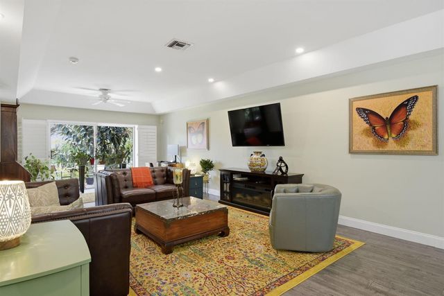 9857 Summerbrook Terrace B, Boynton Beach, FL 33437