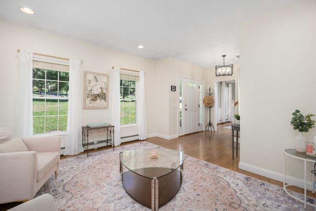 62 Pinsonnault Lane, North Attleboro, MA 02760