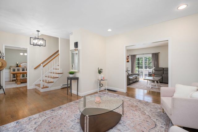 62 Pinsonnault Lane, North Attleboro, MA 02760