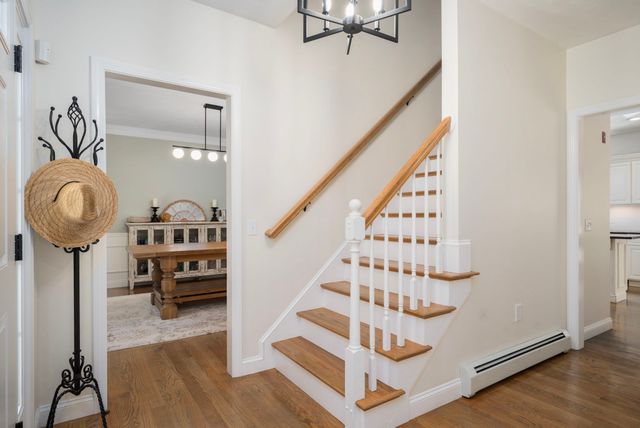62 Pinsonnault Lane, North Attleboro, MA 02760