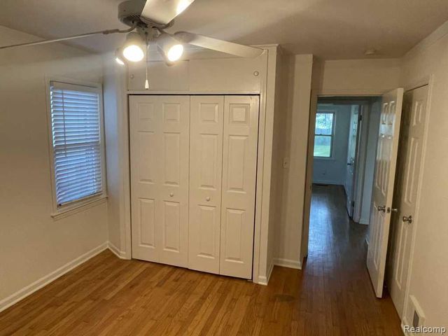 21607 Madison Street, St. Clair Shores, MI 48081