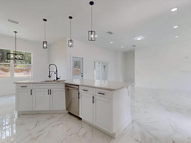 13749 SW 81ST CIRCLE, Ocala, FL 34473