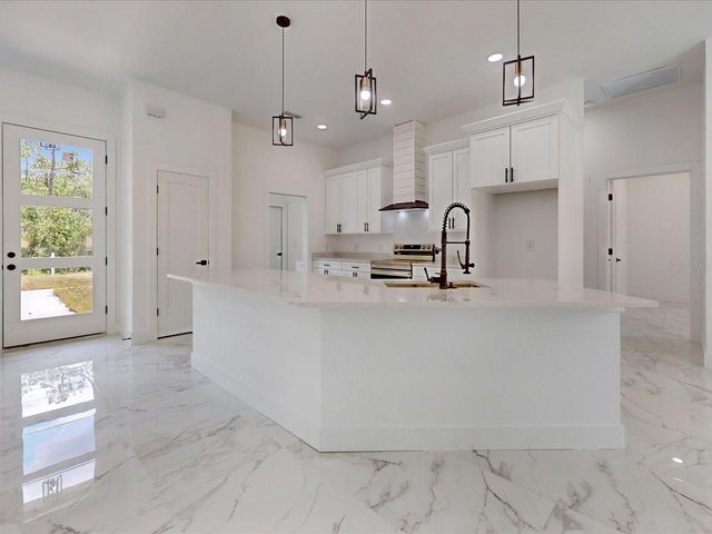 13749 SW 81ST CIRCLE, Ocala, FL 34473