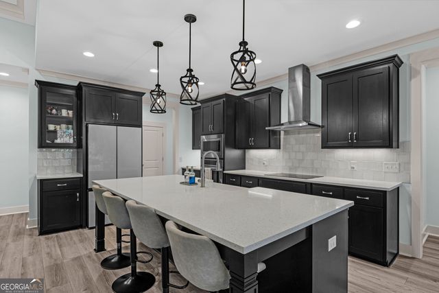 156 Grey Ghost Court, Richmond Hill, GA 31324