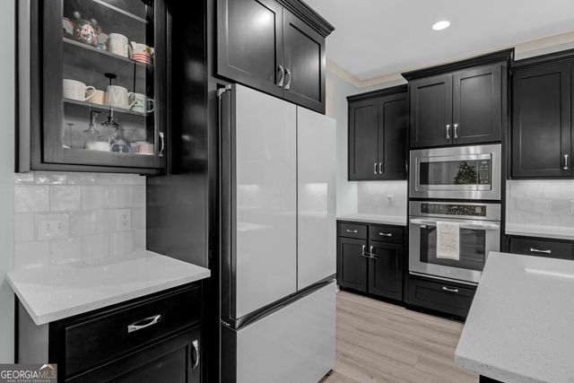 156 Grey Ghost Court, Richmond Hill, GA 31324