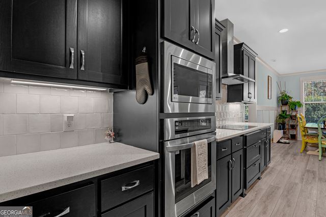 156 Grey Ghost Court, Richmond Hill, GA 31324